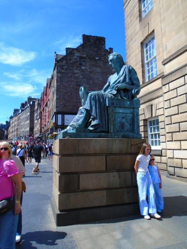 David Hume's statue